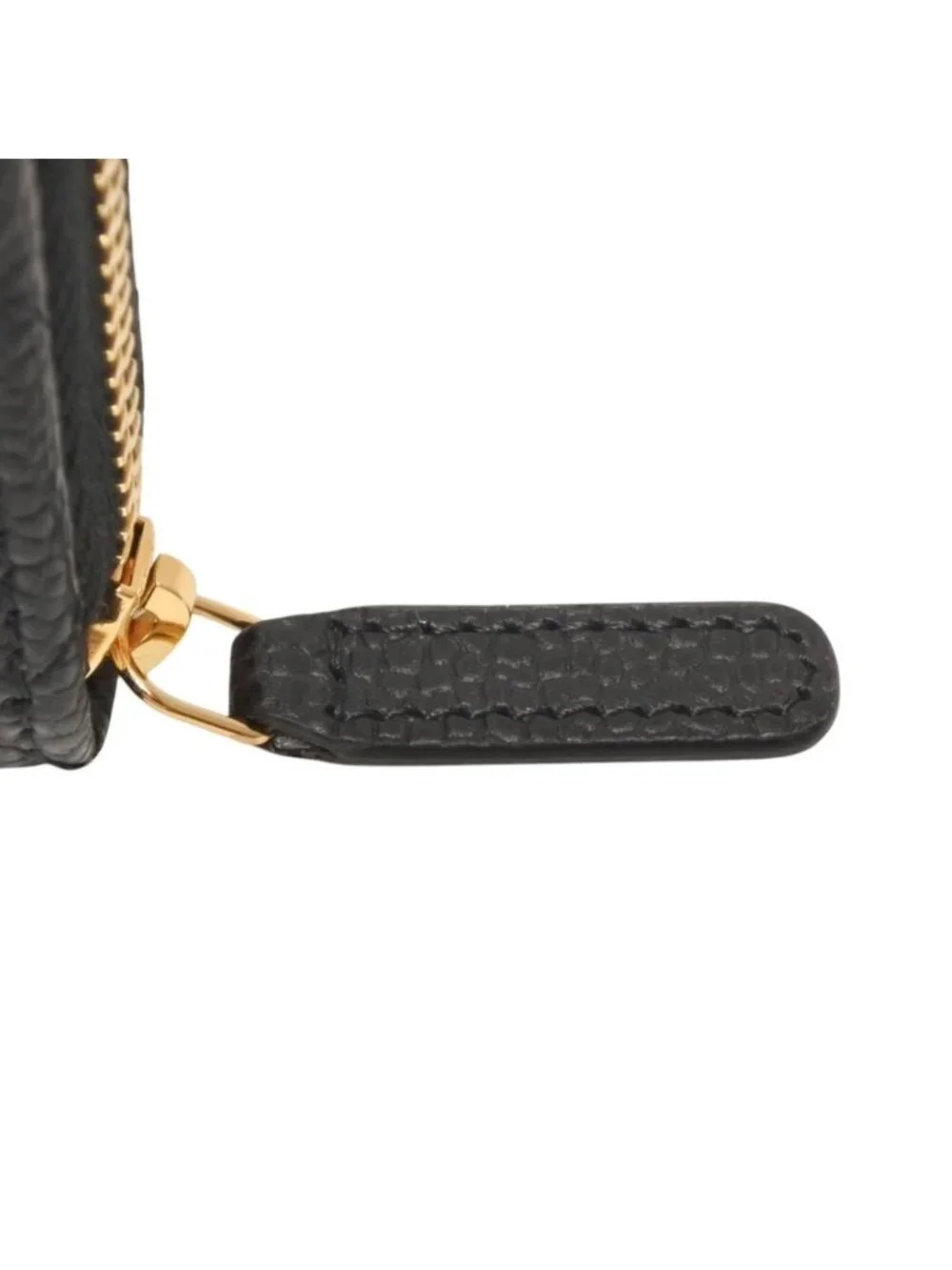 Chanel Classic Zip Coin Purse Stand CC Logo Grained Calfskin